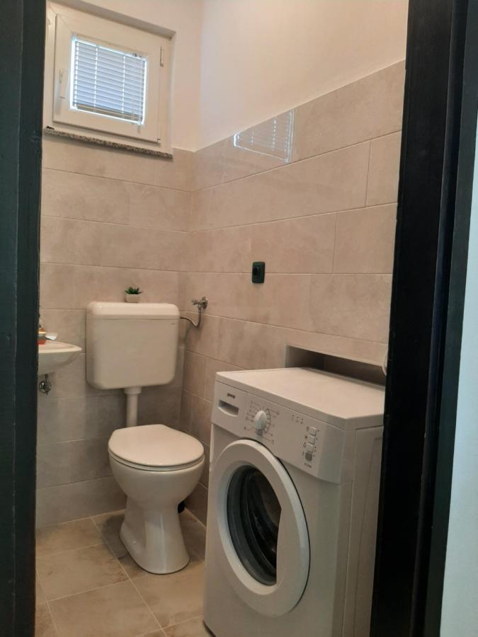 Erik&Dani Apartment Ζαντάρ Εξωτερικό φωτογραφία