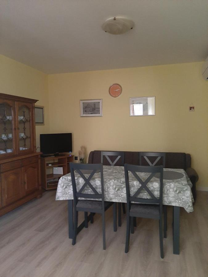 Erik&Dani Apartment Ζαντάρ Εξωτερικό φωτογραφία